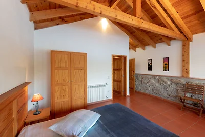 Villa nella Valle del Dão sul fiume