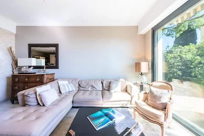 Appartement in Palm Beach met uitzicht op zee