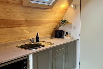 Cottage nel Devon con piscina condivisa