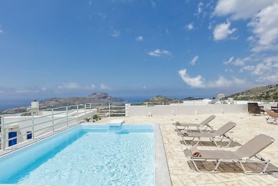 2-bedroom villa in good location