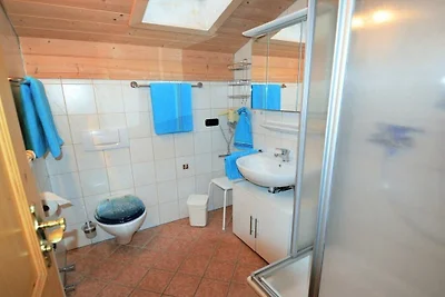 Appartamento per vacanze a Krün con piscina