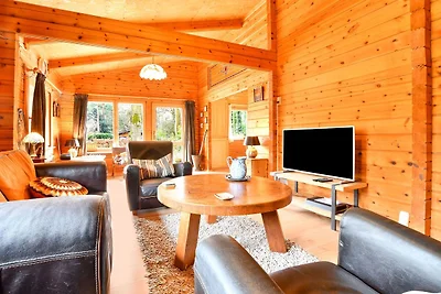 Ferienhaus aus Holz in Meijel mit privatem...