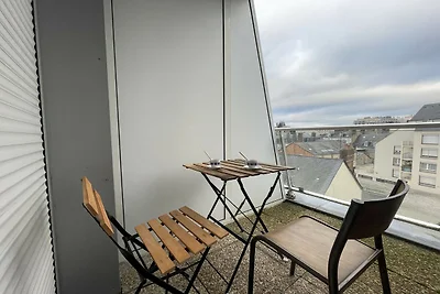 Helles urbanes Refugium mit Balkon