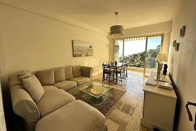 Apartment mit 2 Schlafzimmern und Meerblick