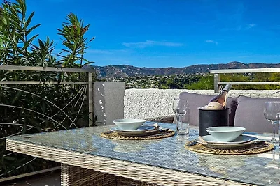 Ferienhaus in Nerja mit Schwimmbecken