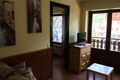 Appartamento di 2 locali per 5 persone** espo...