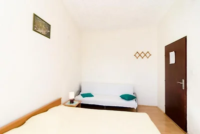 Holiday Home Jasminka - Three Bedroom Holiday...