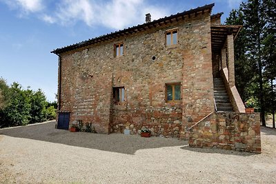Lush Farmhouse in Gambassi Terme-Fi with Tenn...