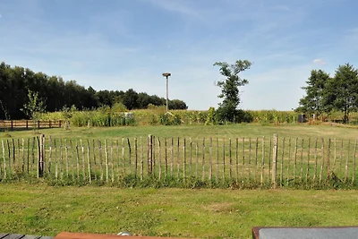 Chalet in Frisia con giardino recintato