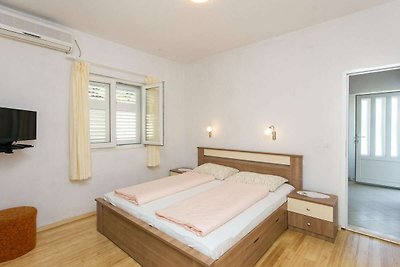 Guest House Oreb - One Bedroom Apartment with...