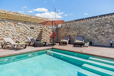 Landelijke Mallorcaanse landvilla met zwembad