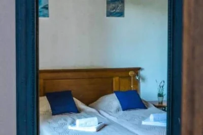 Häuser & Villen für 14 Personen