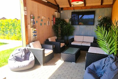 Vakantiehuis in Sarbinowo met een terras-voor...