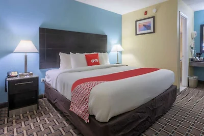 Knoxville, TN | Kingsize-Bett