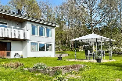 4 Sterne Ferienhaus in UDDEVALLA