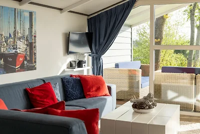 Cottage am Wasser mit Mikrowelle, nahe dem...