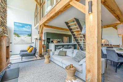 Luxuriöse und nachhaltige Ferienvilla für 6...