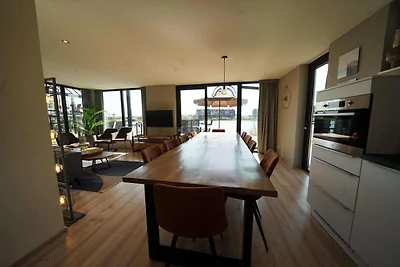 Ferienhaus mit Seeblick für 10 Personen