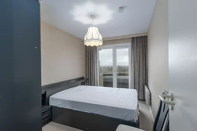 Ruim appartement op de 1e verdieping