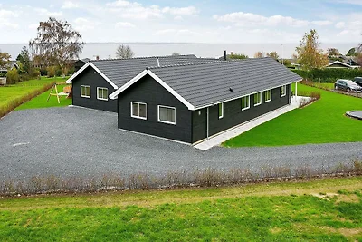 18 Personen Ferienhaus in Faaborg