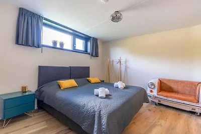 Moderne, luxuriöse und nachhaltige Naturvilla