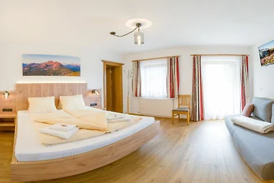 Ogród różany w Haus Schwarzenberg