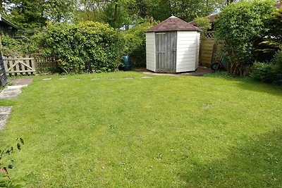 Holiday house in Warmenhuizen with 3 bedrooms