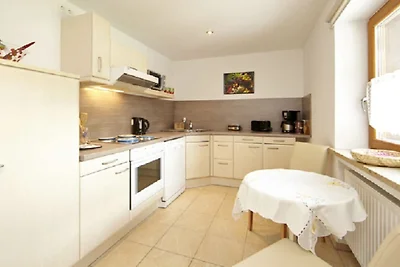 Vakantieappartement in Krün met zwembad