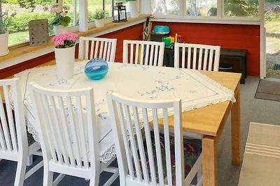 4 Personen Ferienhaus in öRSJö-By Traum