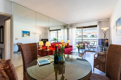 BAL584 / Große 2-Zimmer-Wohnung mit...