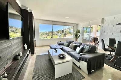 Apartment in Ojén mit Blick auf den...