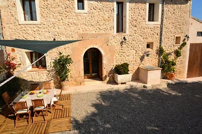 Haus in Santa Margarita mit Pool und Grill