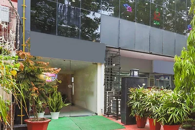 Premium-Aufenthalte im Vikas Puri West Delhi