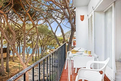 Appartement in Canyelles bij Strand