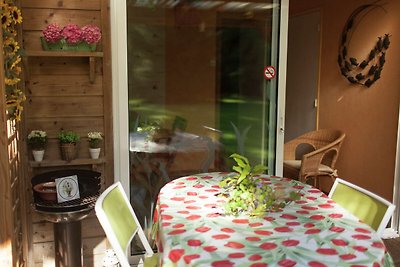 Schönes Ferienhaus in Le Ponchel mit Garten &...