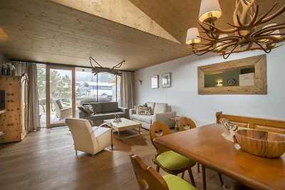 Moderne Wohnung mit Balkon und Zugang zur...