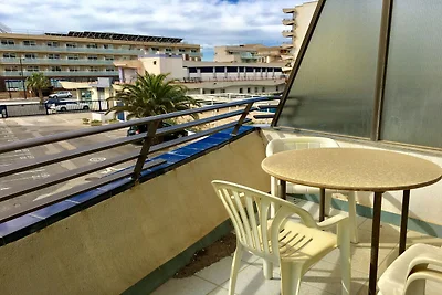 Apartment für 4 Personen mit Terrasse