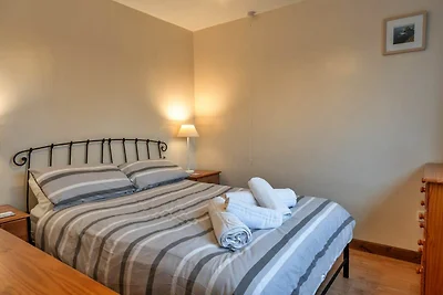 Spacious holiday home in Sennen, No deposit
