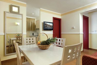 Gemütliches Appartement mit Klimaanlage, 6 km...
