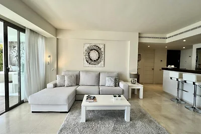 Apartment in der Nähe des Golfclubs Los...