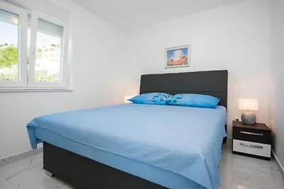 Apartments Happy Holiday - Two Bedroom Apartm...