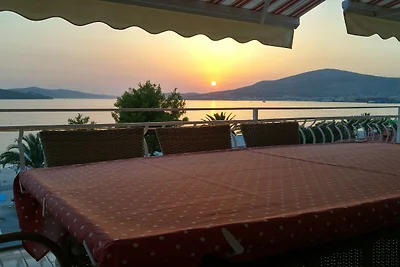 Three Bedroom Apartment with Sea View and...