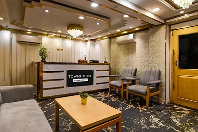 Parkstreet Townhouse Royal Garden Hotel