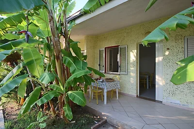 Residence op 8 km afstand van Tropea, zwembad...