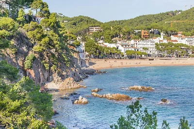 Bungalow near beach of Llafranc