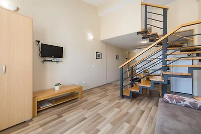 Apartments Nmn - Studio Apartment with Balcon...