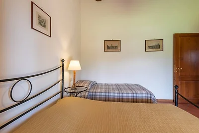 Appartamento a Laterina con piscina in comune