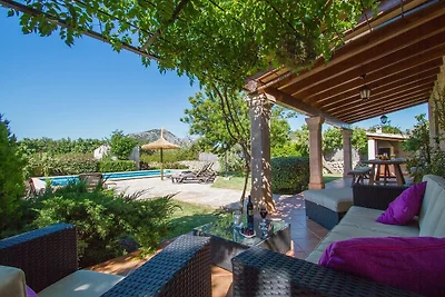 Steinerne Villa von Mallorca mit Gärten