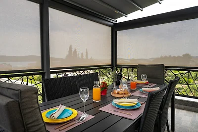 Helles Penthouse mit Meerblick, Hvar