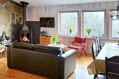 4 person holiday home in Øydegard